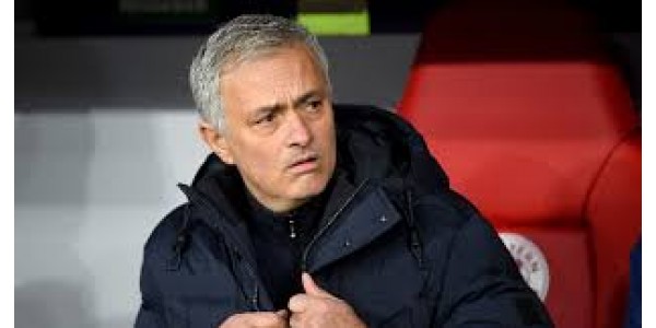 Les fans soutiennent-ils la pièce de Mourinho